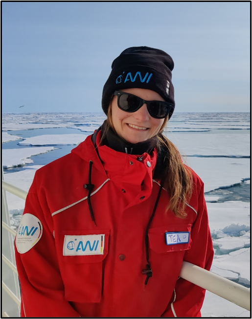 Figure&nbsp;1: Tea Isler on a polar expedition with the Alfred Wegener Institute